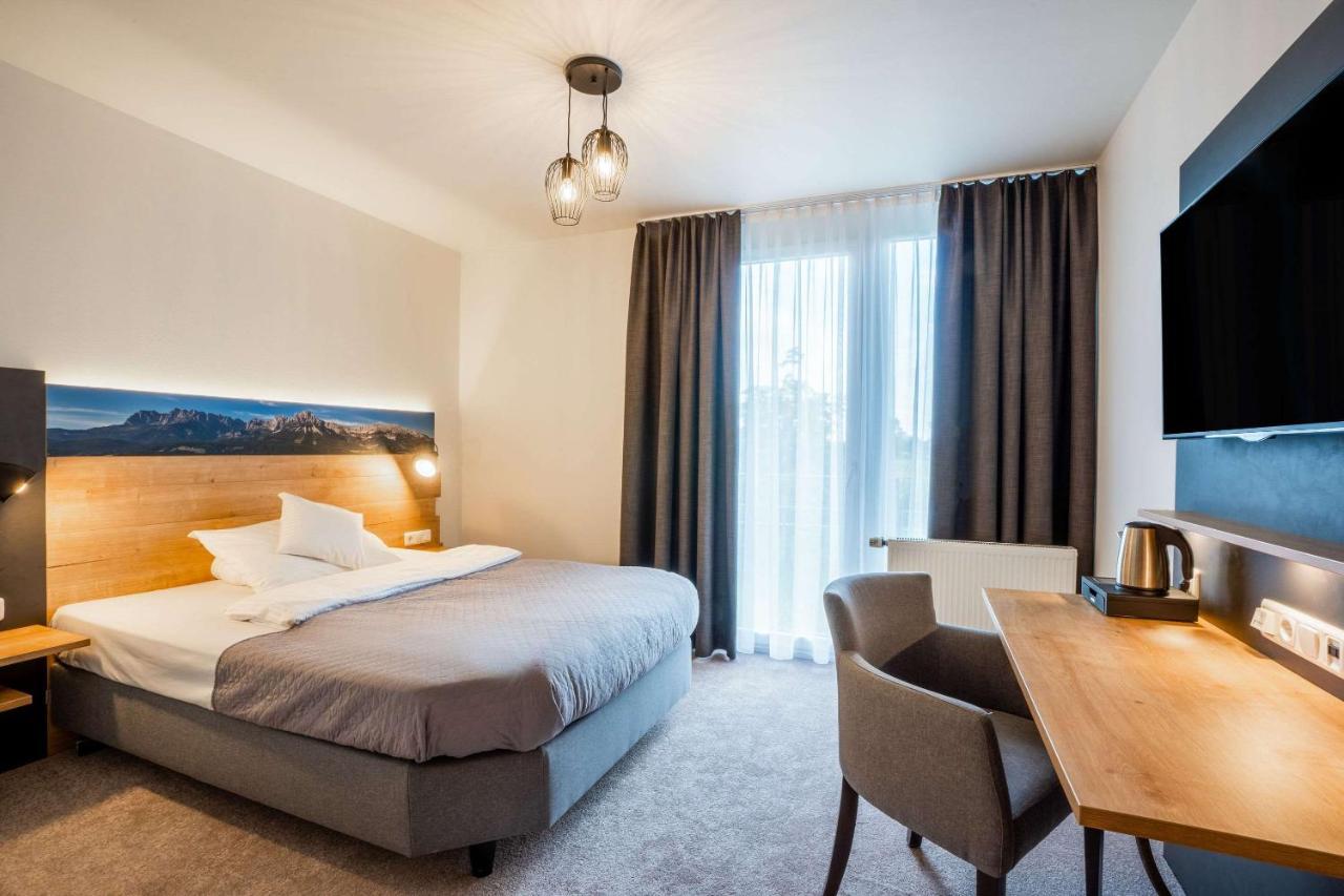 [M]Eat & Stay Hotel Haar  Ngoại thất bức ảnh